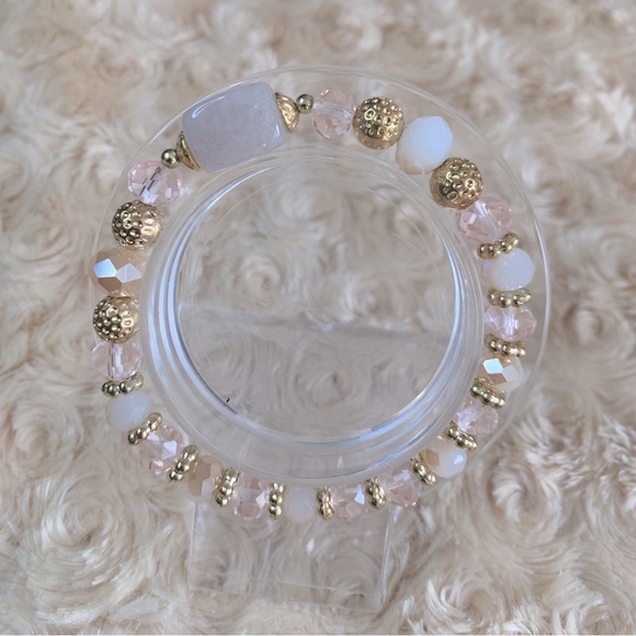 The Skyline Collection Pink Crystal Stone Necklace Set New In Bag - Picture 4 of 5